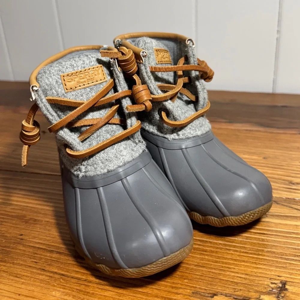Sperry Saltwater Duck Boots Girls Size 7M Grey Wool Waterproof Rain Boots